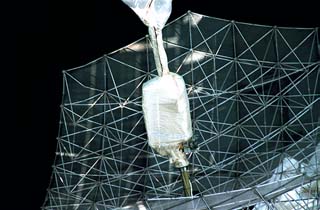 View of the Travers antenna on the Priroda module. 